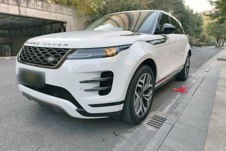 Used Land Rover Range Rover Evoque 2024 Aurora L 249 PS Prestige Light-Chasing Edition
