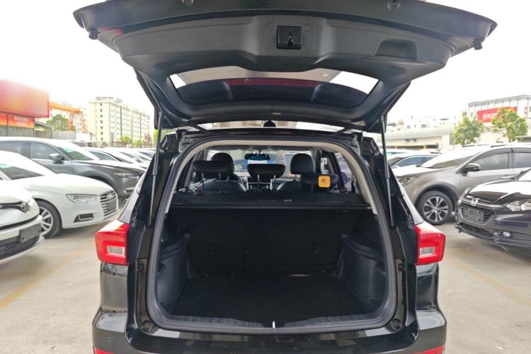 Used Haval M6 2019 1.5T DCT Two-Wheel Drive Elite Version China VI Standard
