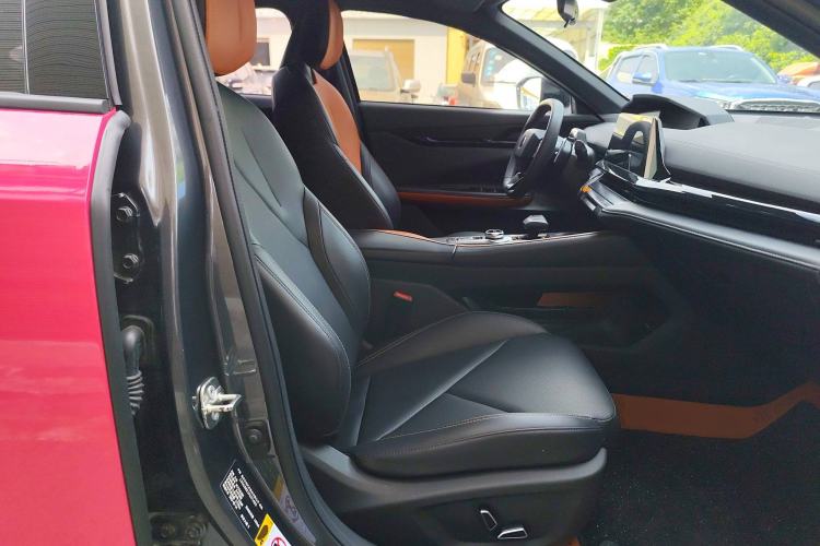 Used Changan UNI-V 2022 1.5T Smart Navigation Version