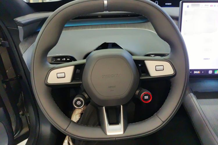 Used Xiaomi Auto YU7 2025 Ultra-Long Range All-Wheel Drive Pro Version
