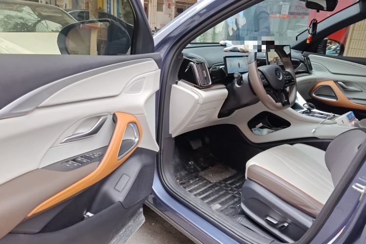 Used BYD Song Pro New Energy 2023 Champion Edition DM-i 110KM Beyond Model Driver Seat