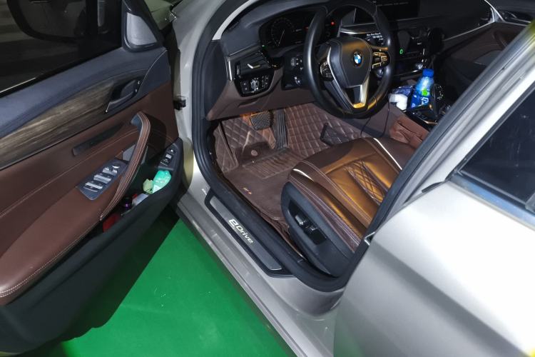 Used BMW 5 Series New Energy 2019 530Le Pioneer Edition Driver Seat