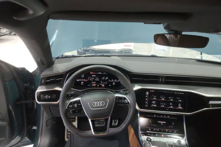 Used Audi A7L 2022 55 TFSI quattro S-line Edition One First Edition Steering Wheel