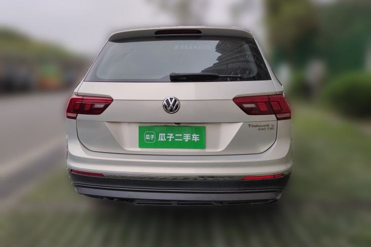 Used Volkswagen Tiguan L 2019 Revised 330TSI Automatic Two-Wheel Drive Smart & Luxury Edition China VI Standard Rear