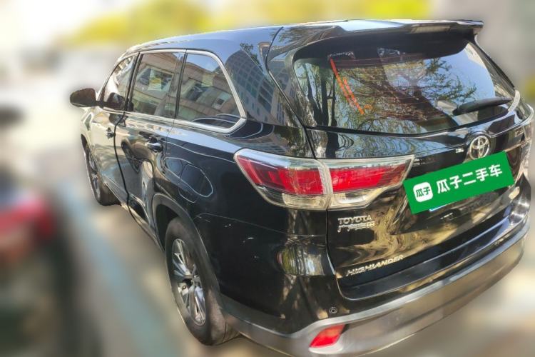 Used Toyota Highlander 2017 2.0T Two-Wheel Drive Elite Version 7 Seats