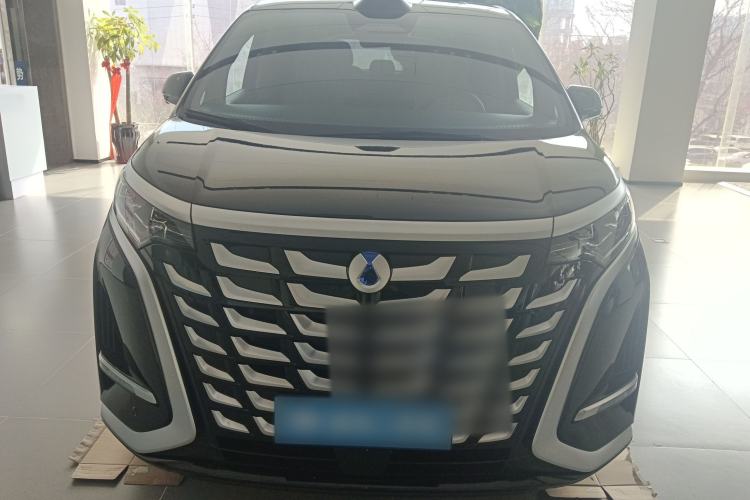 Used Denza D9 2025 Model DM-i Four-Wheel Drive Prestige Edition
