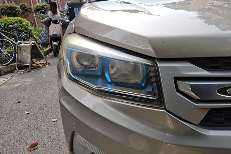 Used CHANGAN CS75 2014 2.0L Manual Leading Model China V Standard
