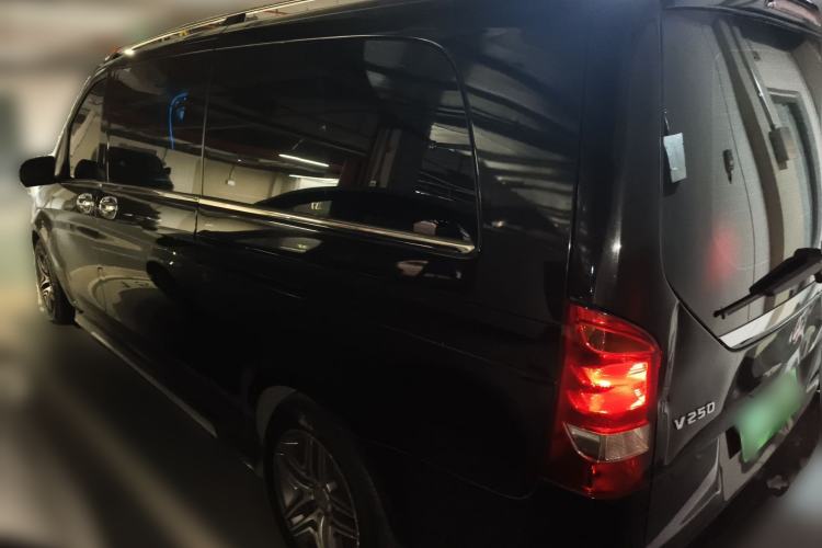 Used Mercedes-Benz V-Class 