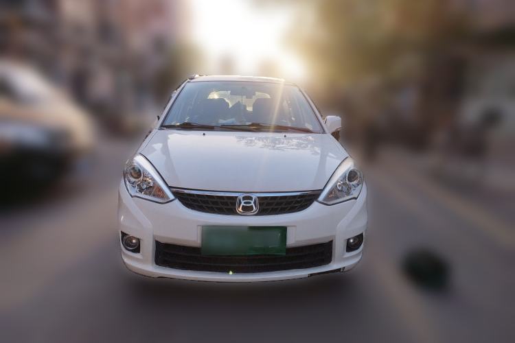 Used Suzuki Liana A6 2015 Hatchback 1.4L Manual Enjoyment Model
