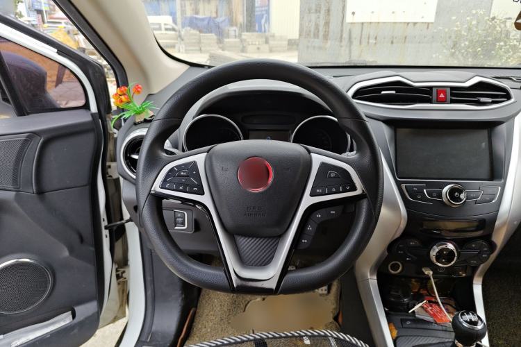 Used BYD Yuan 2017 1.5L Manual Cool Connect Model