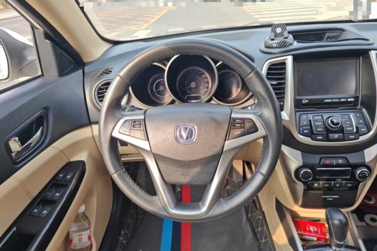 Used CHANGAN Eado 2015 1.6L Automatic Luxury Model Steering Wheel