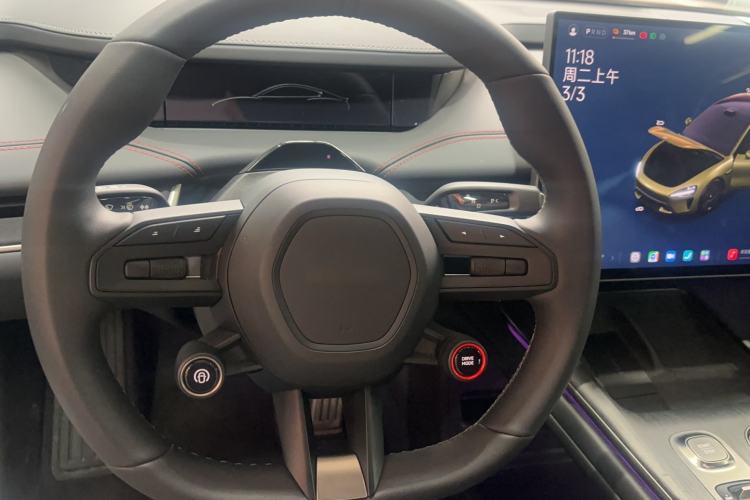 Used Xiaomi Auto SU7 2024 Four-Wheel Drive Ultra-Long Range Advanced Intelligent Driving Max Edition