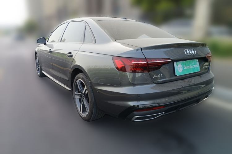 Used Audi A4L 2022 40 TFSI Luxury Dynamic Model
