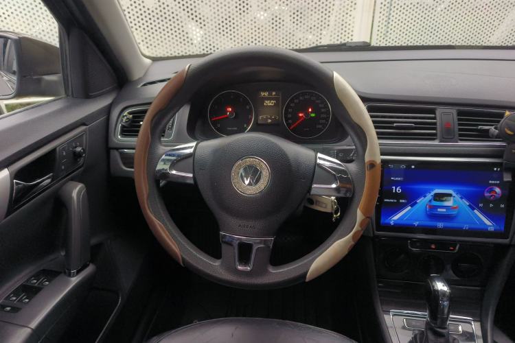 Used Volkswagen Gran Lavida 2013 1.6L Automatic Comfort Model
