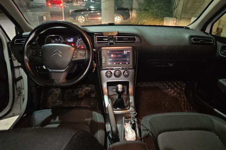 Used Citroen C4 Sega 2018 1.6L Manual Luxury Model
