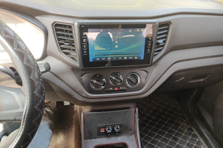 Used Wuling Hongguang V 2022 1.5L Jingqu Edition Electric-Assist LAR