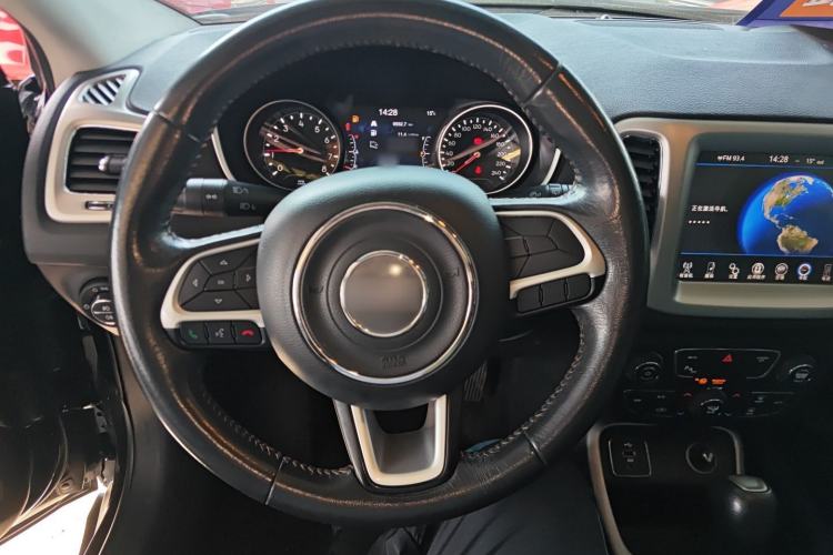 Used Jeep Compass 2017 200T Automatic Family Edition