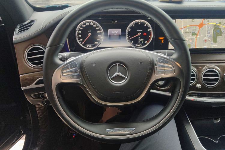 Used Mercedes-Benz S-Class 2017 S 320 L Business Model Steering Wheel