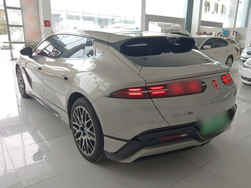 Used Denza Z9GT 2026 Flash Charge Prestige Edition — 4