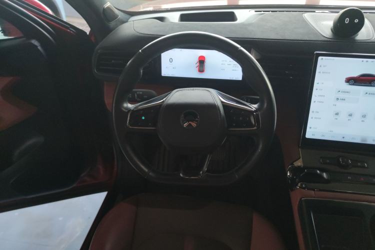 Used Nio EC6 2022 75 kWh Sport Edition Steering Wheel