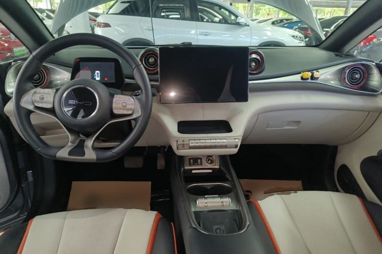 Used BYD Dolphin 2021 405 km Fashion Edition