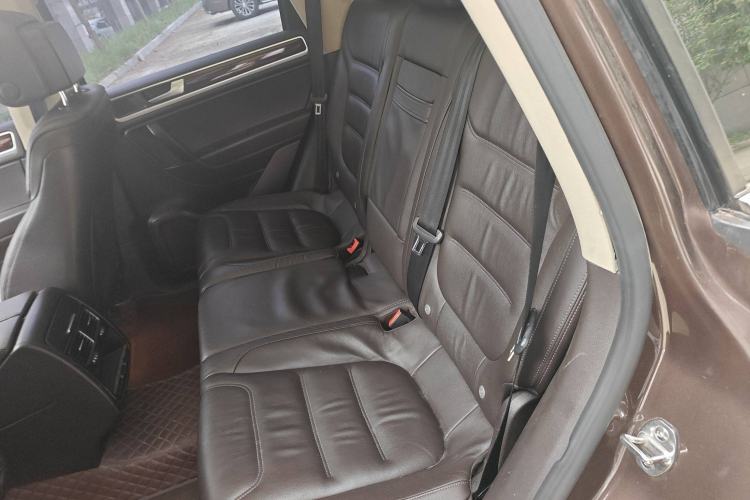 Used Volkswagen Touareg 2014 3.0 TSI New Edition