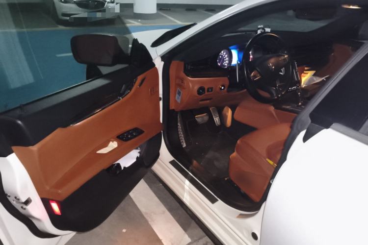 Used Maserati President 2013 3.0T Standard Model
