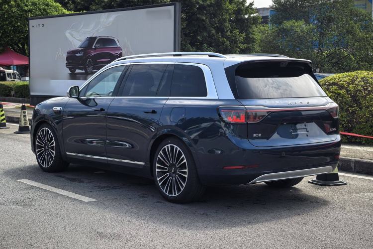 Used Hima AITO M9 2025 All-Electric Ultra Version 100 kWh 5-Seater Model
