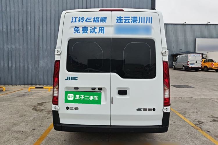 Used JMC E Fushun 2025 Model, Open Window Version, 53.58 kWh, Mid-axle, Mid-roof
