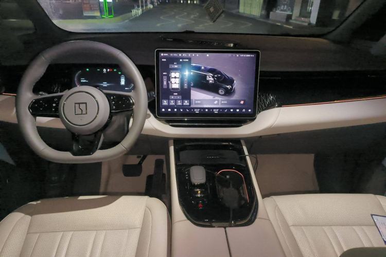 Used Zeekr 009 2022 Revised Model ME Edition
