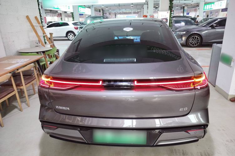 Used Geely Galaxy E8 2025 700 km Long-Range Intelligent Driving Version