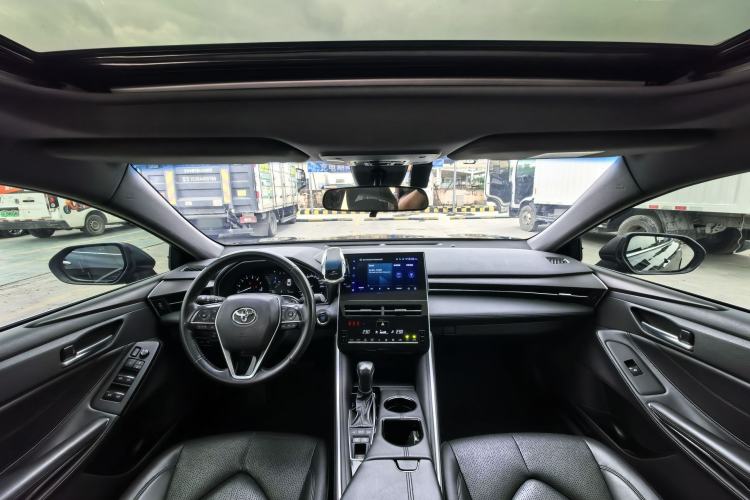 Used Toyota Avalon 2023 2.5L Luxury Edition Interior 4
