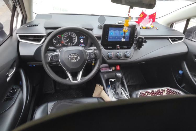 Used Toyota Corolla 2021 TNGA 1.5L CVT Pioneer Edition Center Console