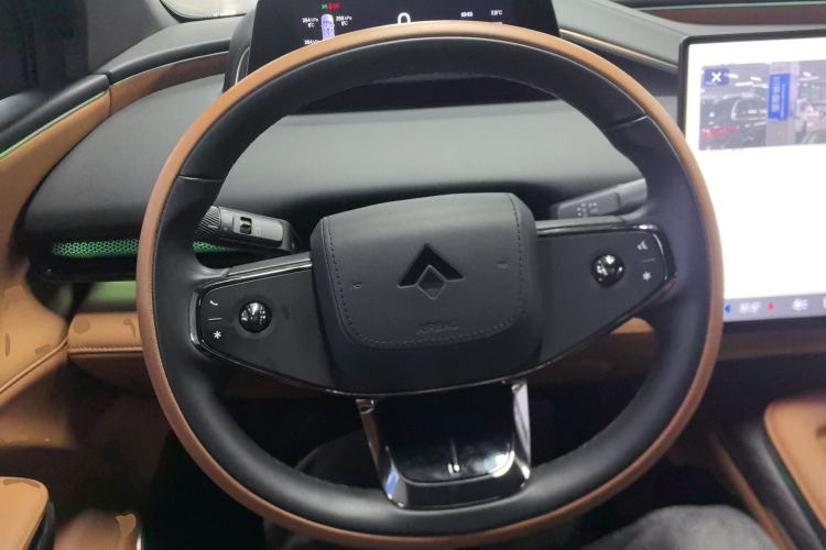 Used Hyptec HL 2025 700 Ultra Six-Seater All-Wheel-Drive LiDAR Version
