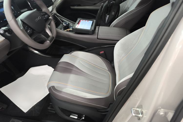 Used BYD Frigate 07 2024 HONOR Edition DM-i 100KM Luxury Model
