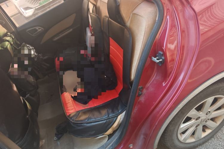 Used Baojun 630 2013 1.5L manual standard version