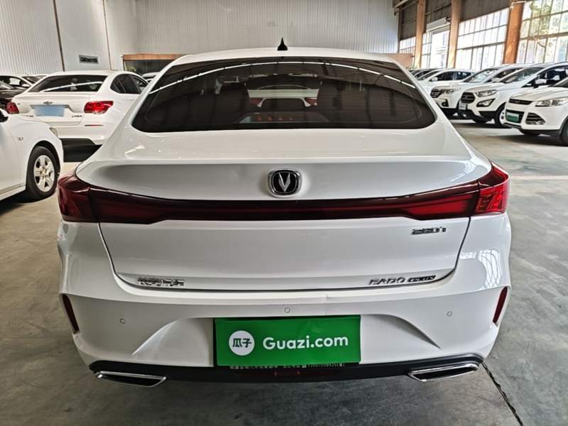 Used CHANGAN Eado 2023 Changan Edition PLUS Blue Whale NE 1.4T GDI DCT Prestige Version — 5