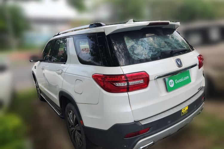 Used CHANGAN CS95 2017 2.0T Two-Wheel Drive Zhitu Edition
