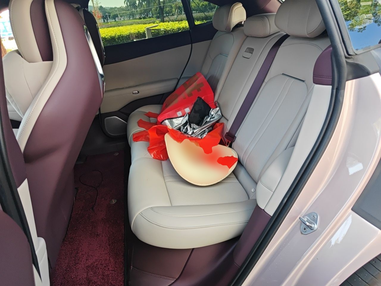 Xiaomi Auto YU7 2025 Ultra-Long Range Rear-Wheel Drive Version — снимка 17