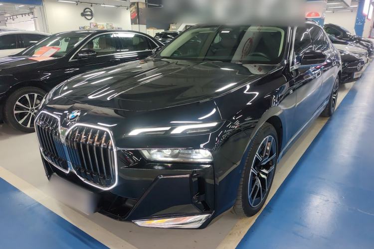 Used BMW 7 Series 2023 735Li M Sport Package