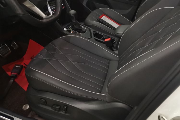 Used Volkswagen Tiguan L 2023 330TSI Automatic Two-Wheel Drive R-Line Enjoyment Edition
