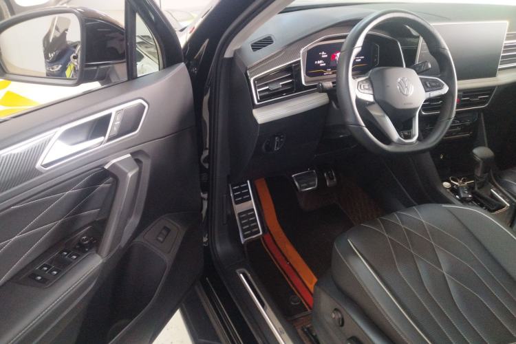 Used Volkswagen Tiguan L 2024 330TSI Automatic Two-Wheel Drive R-Line Enhanced Edition Driver Seat