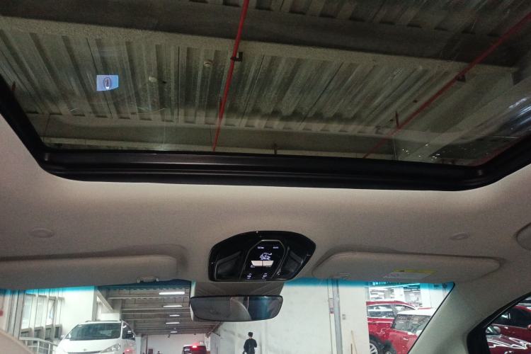 Used FORTHING Xinghai V9 2024 1.5TD 200km Qingyunti Series Premium Version Headliner