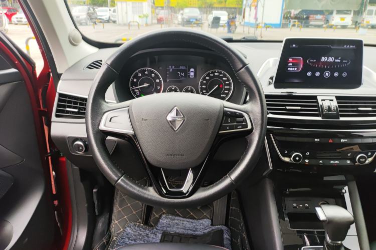 Used BORGWARD BX5 2017 20TGDI Automatic Two-Wheel Drive Pioneer Edition
