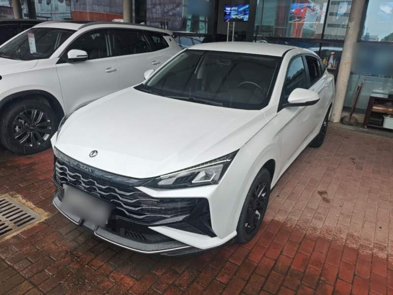Used Dongfeng Aeolus Yixuan 2025 1.5L Automatic Luxury Version – Luxury — 1