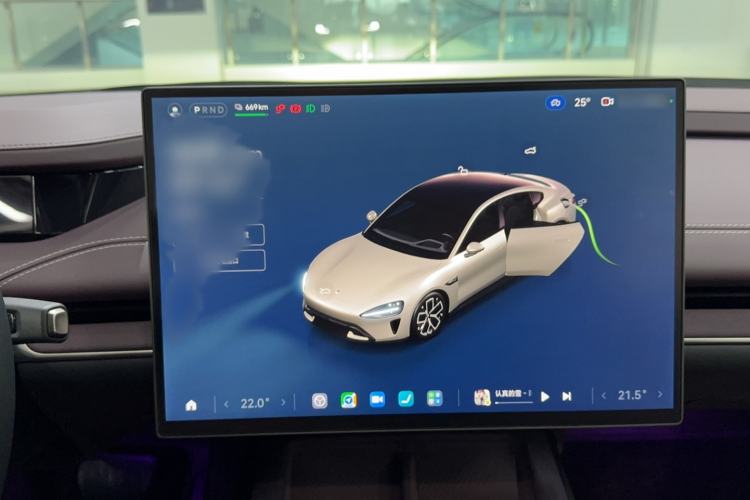 Used Xiaomi Auto SU7 2024 Rear-Drive Standard Founder Edition Interior 2