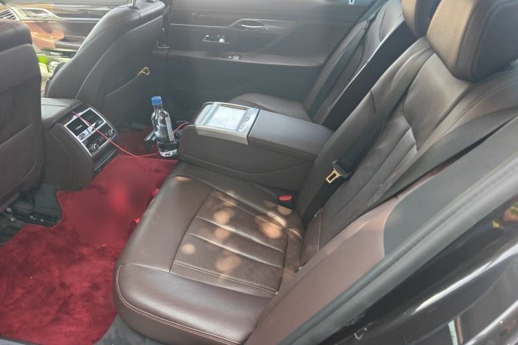 Used BMW 7 Series 2017 730Li Leading Model
