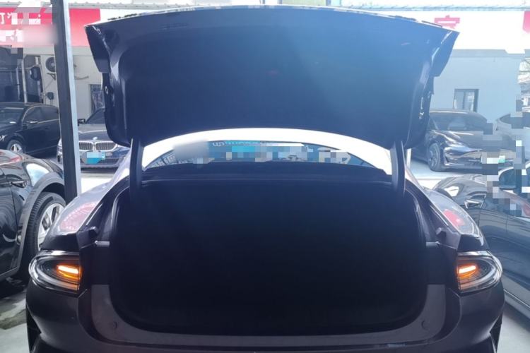 Used Xiaomi Auto SU7 2024 Four-Wheel Drive Ultra-Long Range Advanced Intelligent Driving Max Edition