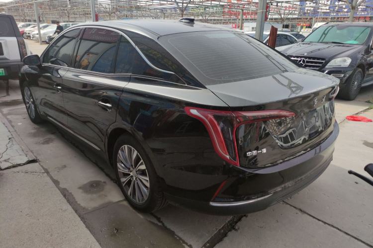 Used Hongqi E-QM5 2022 431 km Charge & Enjoy Edition
