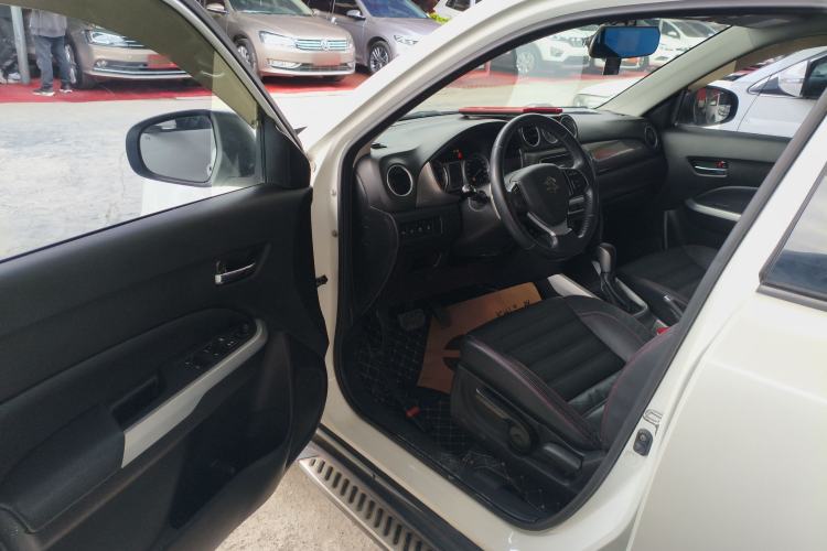 Used Suzuki Vitara 2016 1.4T Automatic Two-Wheel Drive Luxury Version Driver Seat